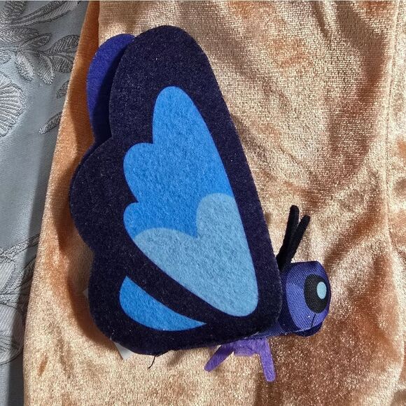 New Bluey Bingo with Flappy Butterfly Halloween Deluxe Costume - Picture 12 of 12